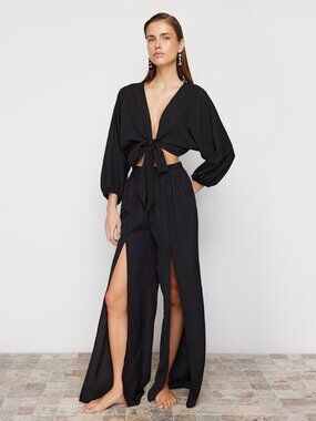 Missguided Cropped Balloon Sleeve Wrap Top Black Size 8